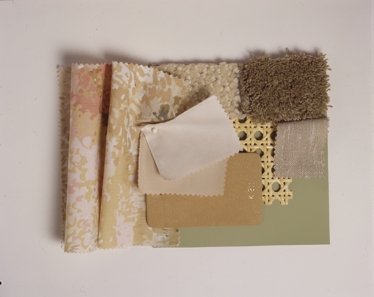 Materialprøver av tekstiler og gulvbelegg. Illustrasjonsbilde fra Bonytt 1983.