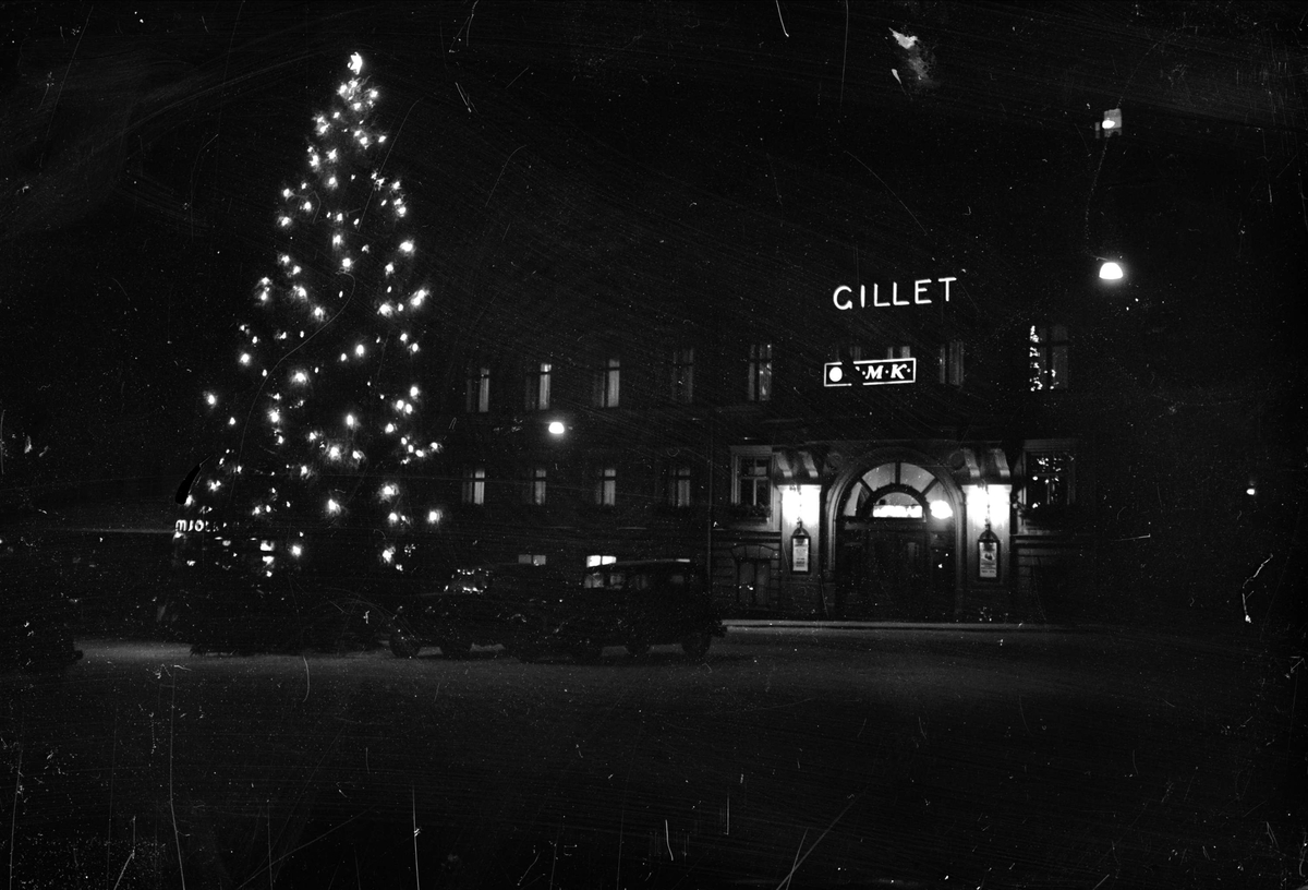 Julgran på Uppsala Upplandsmuseet / DigitaltMuseum