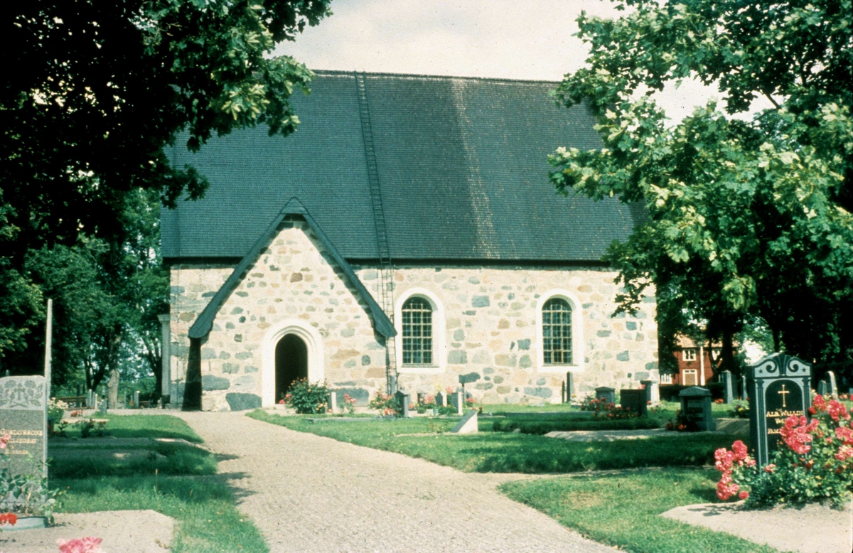 Hökhuvuds kyrka, Hökhuvuds socken, Uppland 1957