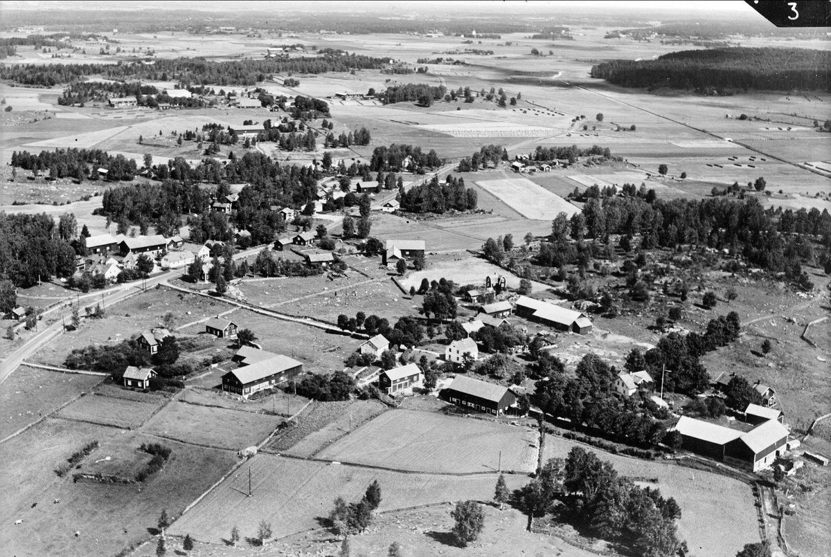 Flygfoto över Skoby, Alunda socken, Uppland 1936