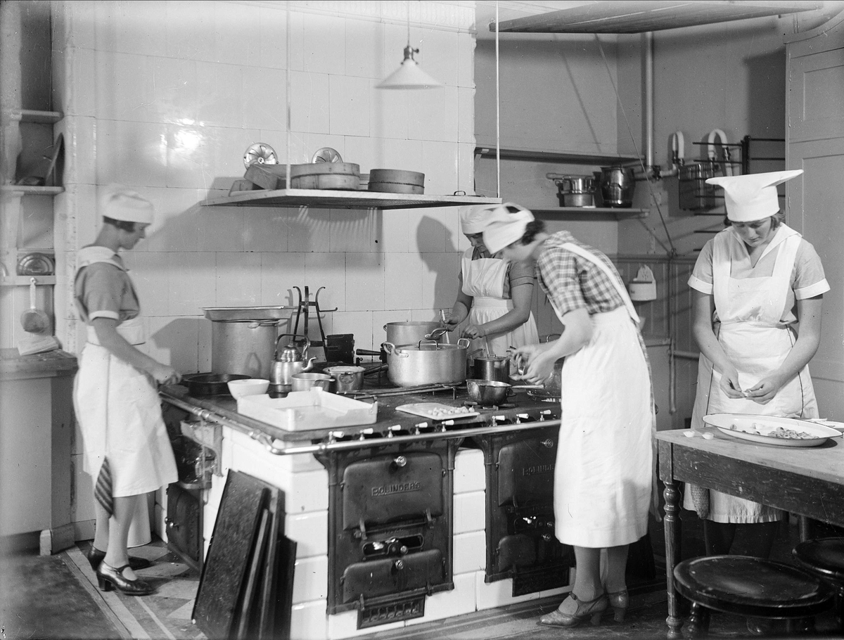 Matlagning - Fackskolan för huslig ekonomi, Uppsala