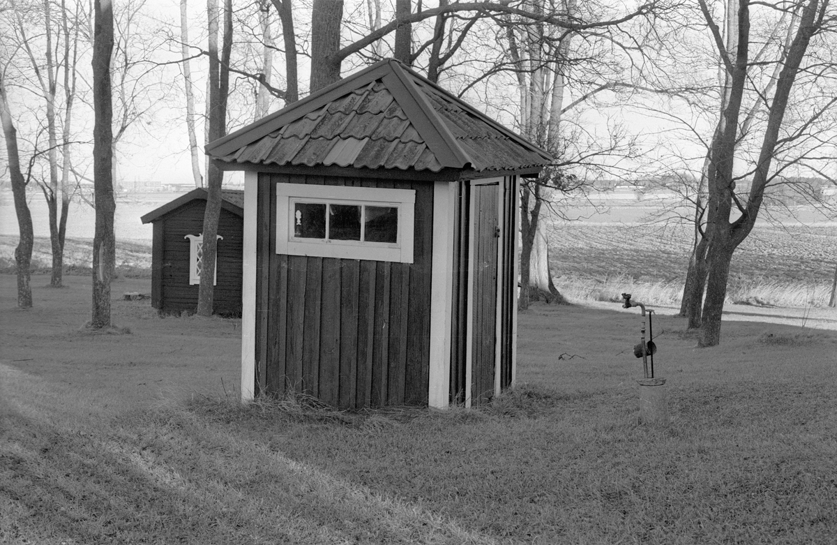 Bod och pumphus, Sävja gård, Sävja 2:1, 7:1, 12:1, Sävja, Danmarks socken, Uppland 1978
