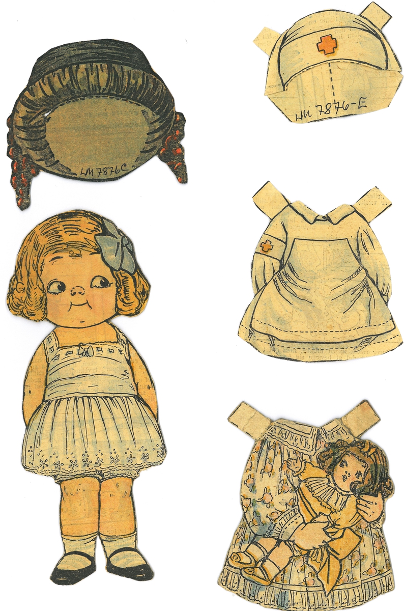 Papirdukke med klær klipt ut frå avis/magasin. Dukken og kjole B er montert på papp.

A- dukke, jente med sløyfe i håret, 17 x 6,5 cm
B- kjole med dukke, 8,5 x 7 cm
C- hatt, gråbrun, 6,5 x 8 cm
D- sjukepleieruniform, kvit, 7 x 7 cm
E- sjukepleier hatt, 5 x 6,5 cm