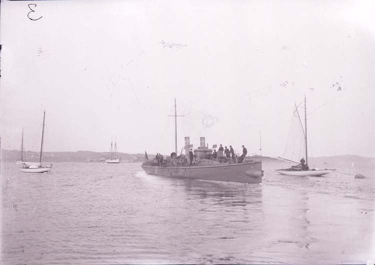 Enligt text som medföljde bilden: "Torpedbåten N 3 Aug 07."