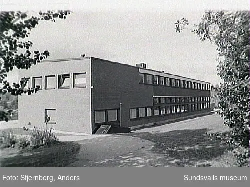 Vibackeskolan, Alnö. - Sundsvalls museum / DigitaltMuseum