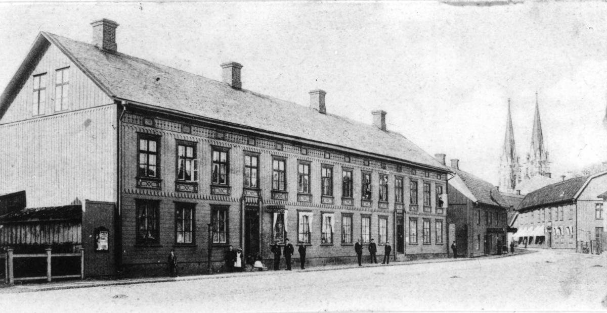 Postkontoret i Skara vid Marumsgatan där det var inrymt på 1860-talet.
