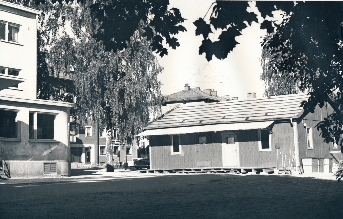 "Baracken" som användes som masspostlokal under 1960-talet samt som brevbäringsexpedition under Postkontorets ombyggnad.