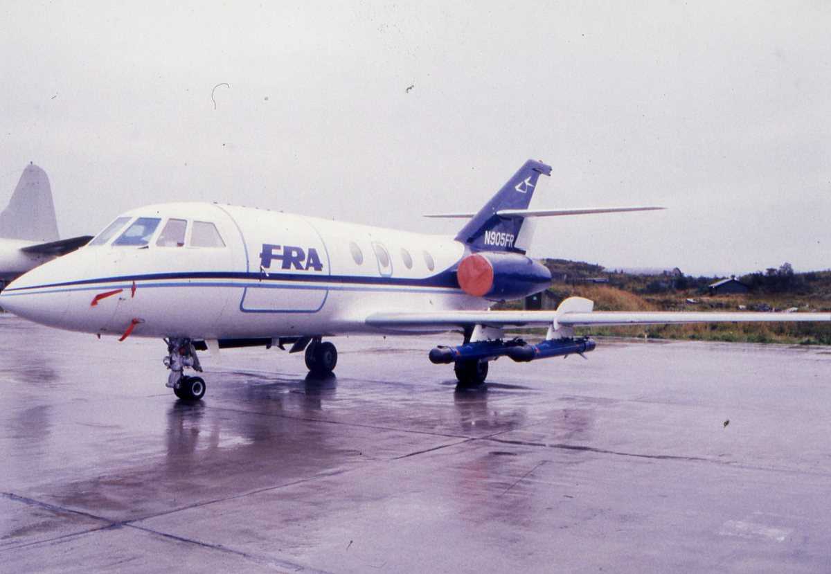 Fransk fly av typen Dassault Falcon og sannsynligvis 20. Flyet er merket N905FR.