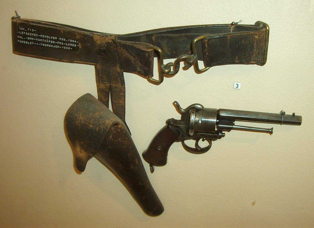 Lefauchaux - revolver mod. 1864 kal. - BKM - vaktvåpen fra landsfengslet i Trondheim, 1900.