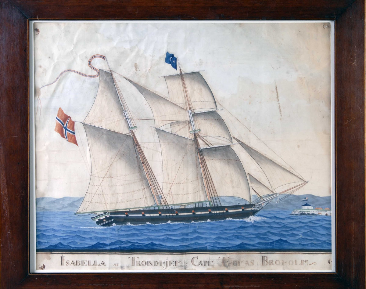 Skonnert "Isabella" av Trondhjem for fulle seil ved Munkholmen.