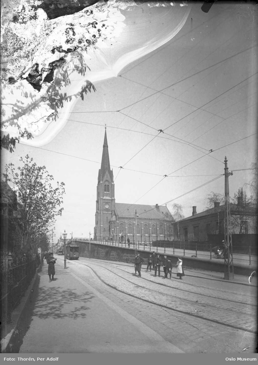 gateløp, Uranienborg kirke, trikk, barn