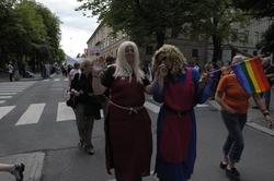 Fotodokumentasjon av Homoparaden 2008. Mennesker, opptog, pa