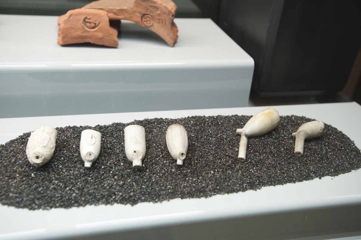 Utställning på Sjöhistoriska om fynden från Blasieholmen utanför Grandhotell