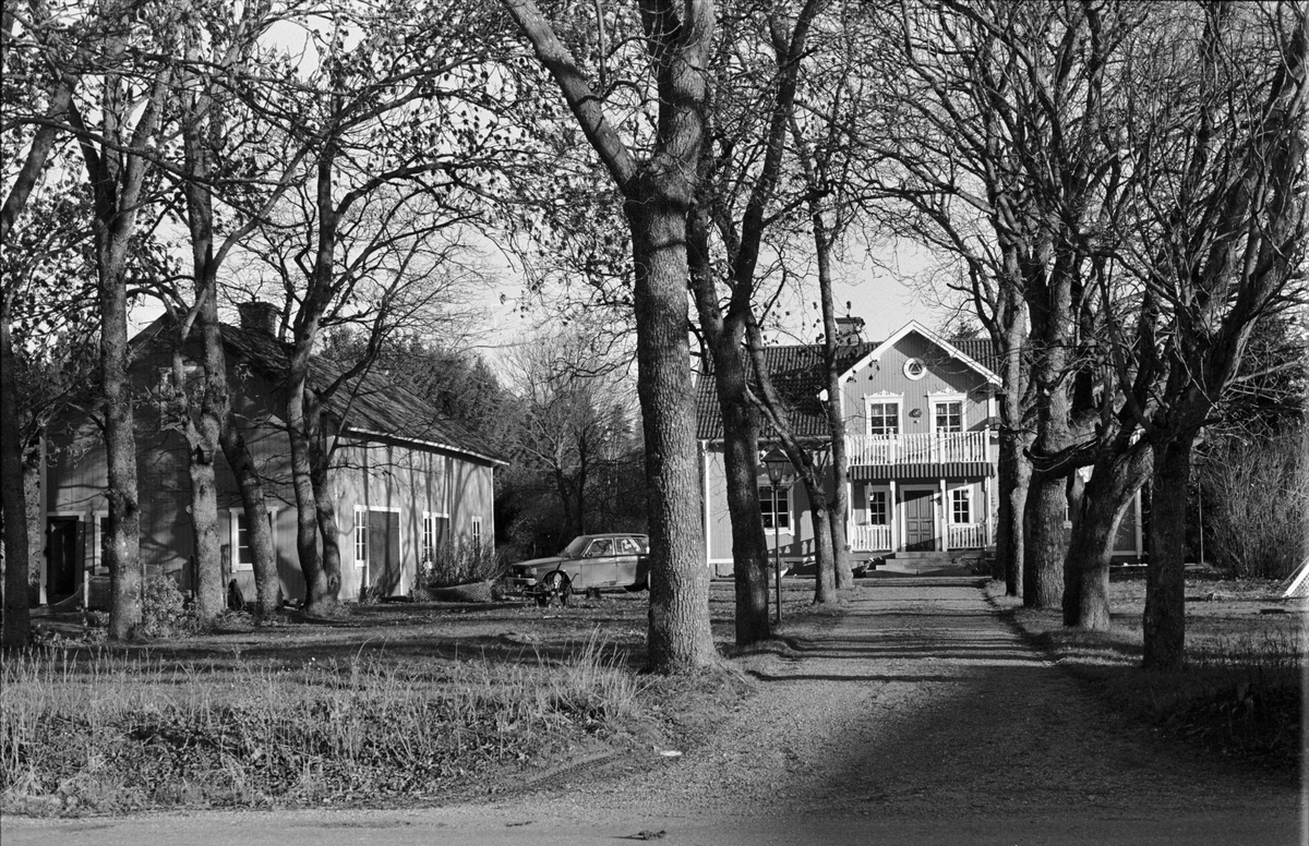 Brygghus och bostadshus, Skillsta 2:15, Skogs-Tibble socken, Uppland 1985