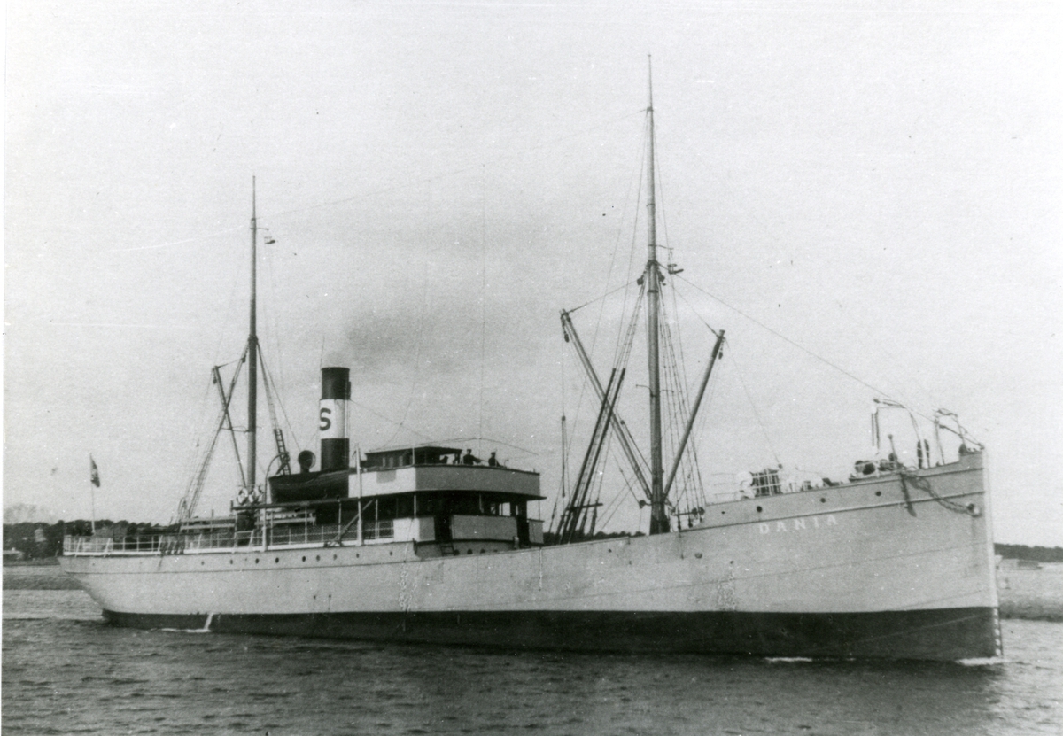 Ägare:/1908-34/: Stockholms Rederi AB Svea. Hemort: Stockholm ...