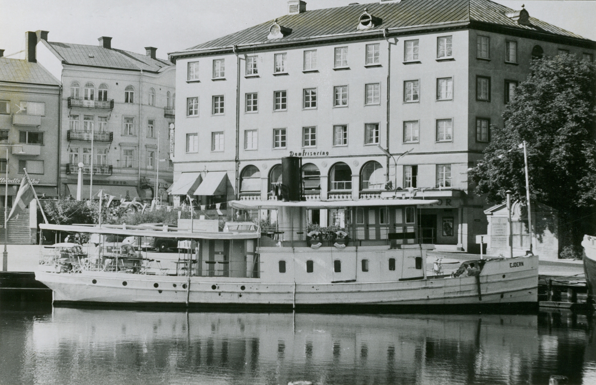 EJDERN på Maren i Södertälje 1959.
