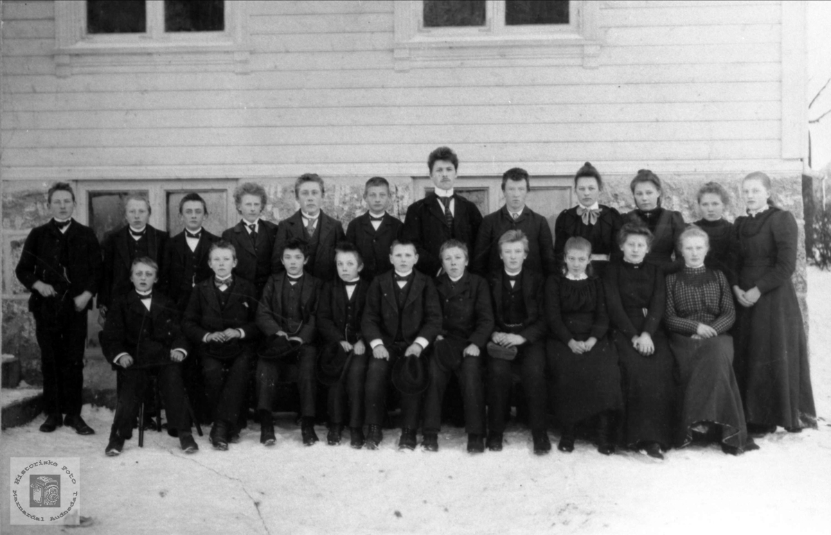Skolebilde Øyslebø skole