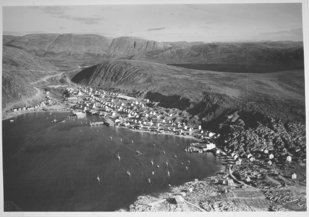 flyfoto av Kjøllefjord