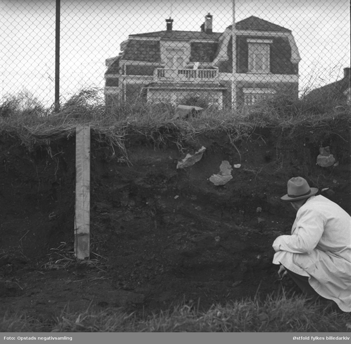 Utgraving i Olavsvollen, Sarpsborg, ant. 1958.