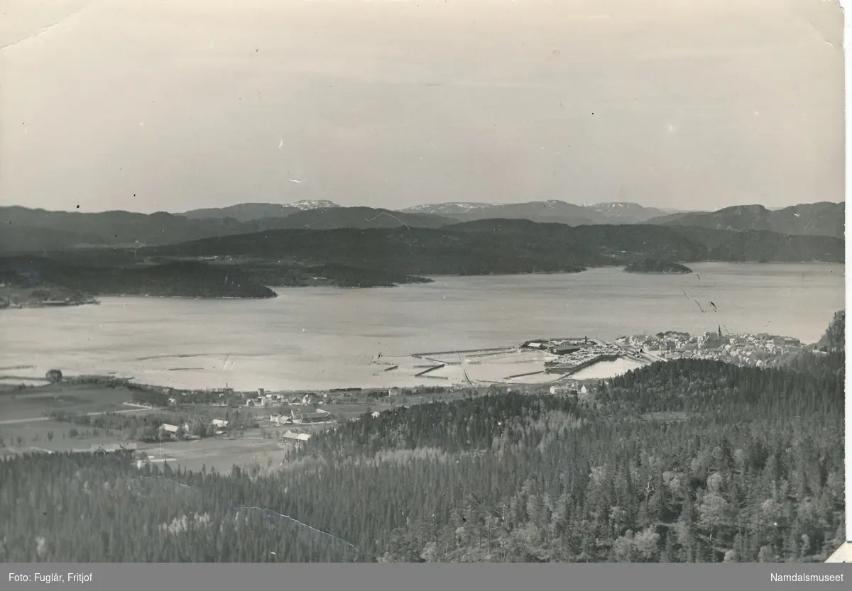 Utsikt fra Svartfjellet ved Namsos