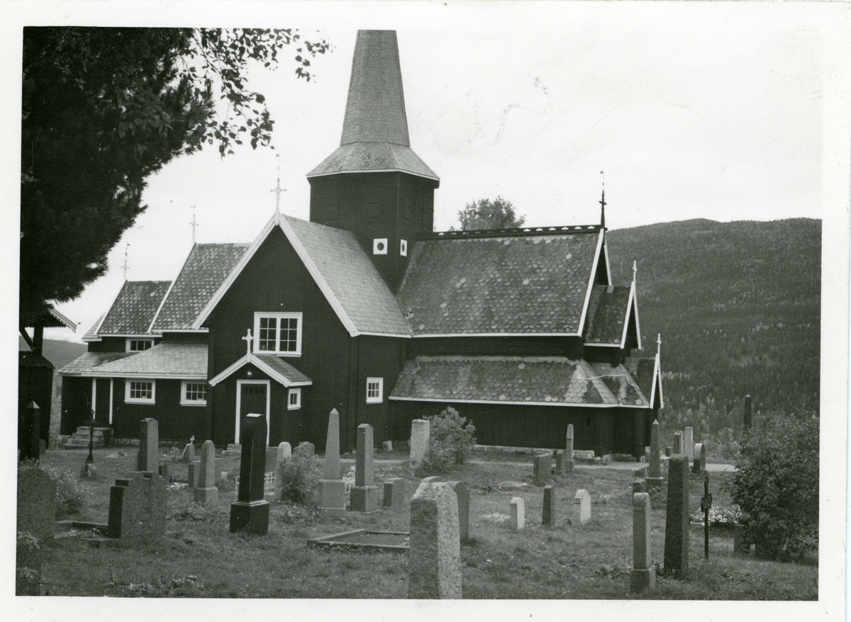 Hedalen stavkirke, Sør-Aurdal i Valdres.
Stavkirken er fra ca 1163.