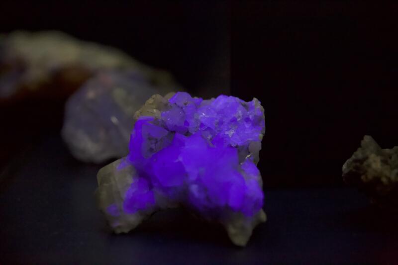 Fluoriserende mineraler