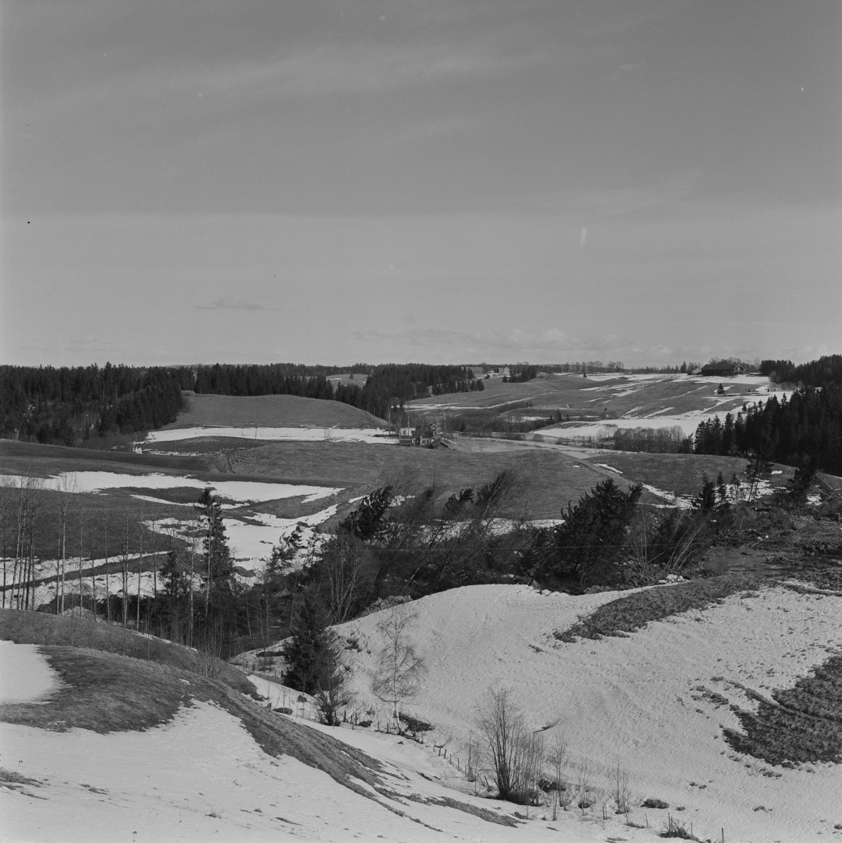 Oversiktsbilde fra Flom på Tangen i Gjerdrum 1968.