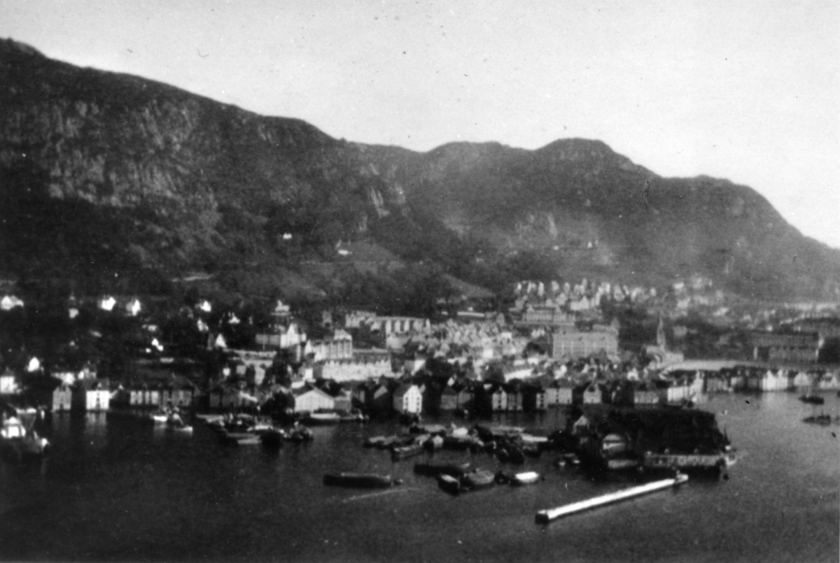 Flyfoto over Sandviken i Bergen.