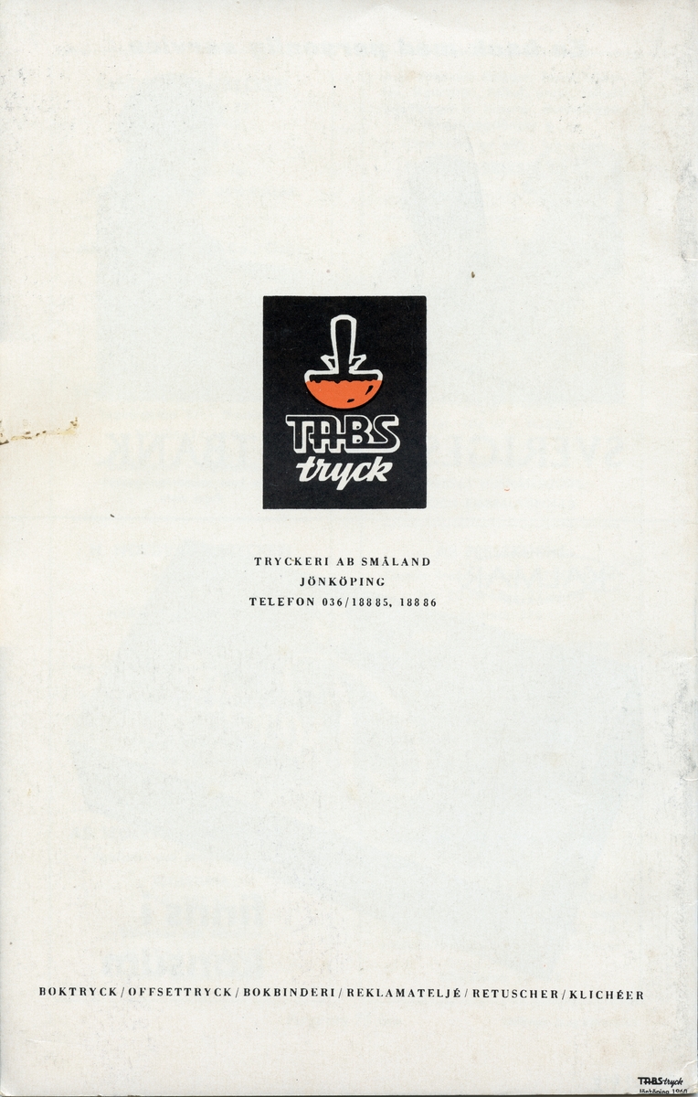 Program för Folkparksteaterns uppsättning av "12 edsvurna män" - 1960. Framsidan är svart med en orange och vit illustration av 12 män. Högst upp står titeln och längst ner står det Folkparksteatern. Häftat. Inlaga på 20 sidor som innehåller information om föreställningen och annonser.
Tillstånd vid förvärv: Gott skick.