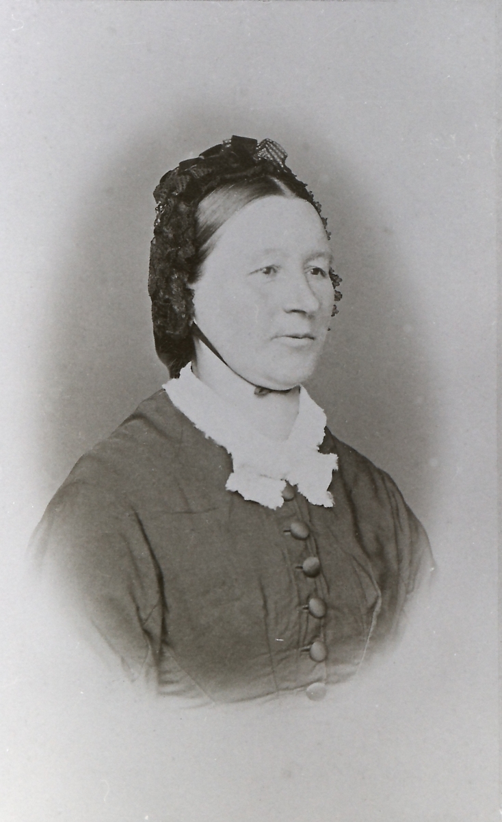 Ingeborg Marie Olsdatter Bjerknes f 1828 Sending.
