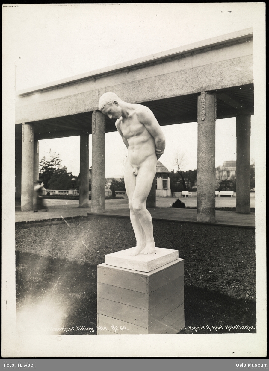 Jubileumsutstillingen 1914, skulptur, søylegang