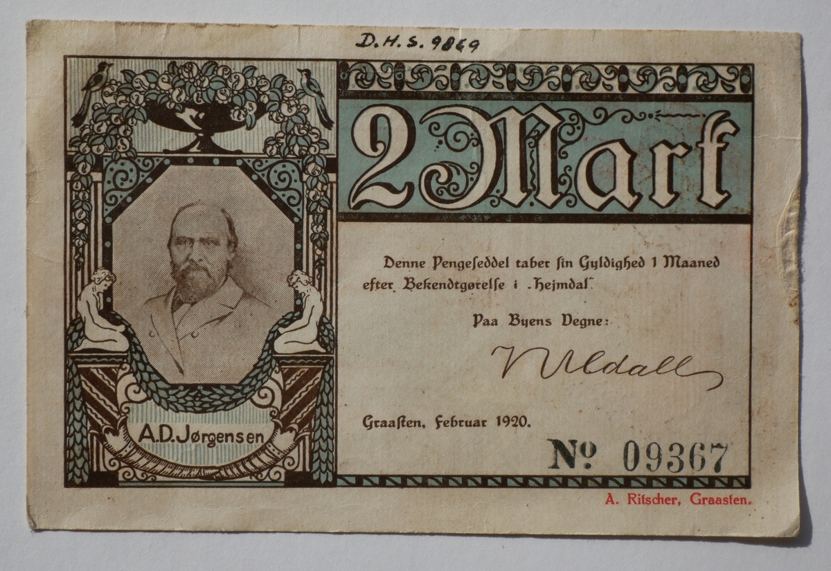 5 Slesvigske pengesedler (9869 - 73).

9869 - Nödpengeseddel for 1920. 2 mark. Graasten. No 09367.

Gave fra statsdyrlæge Sigurd Tillier, Bergen.