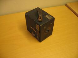 Kodac Kamera (Popular brownie)
