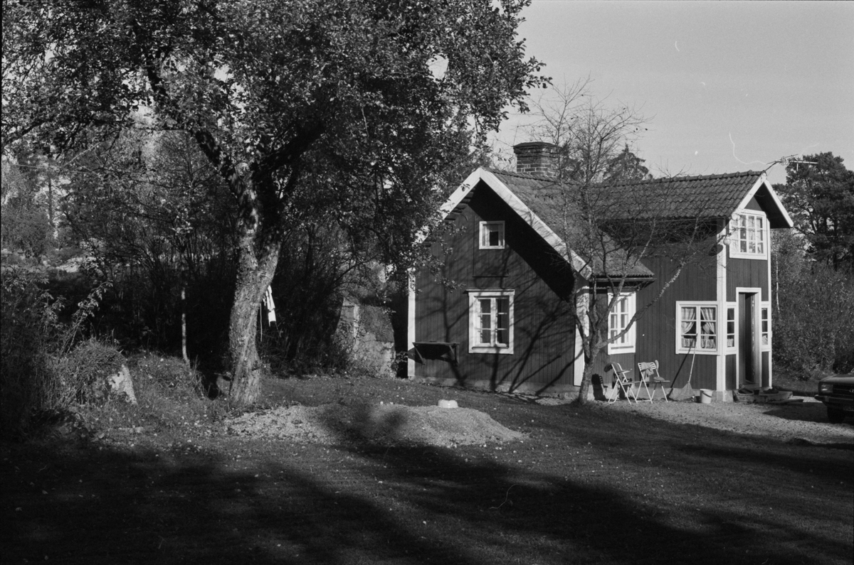 Bostadshus, Ålands-Västerby 2:7, Åland socken, Uppland 1984