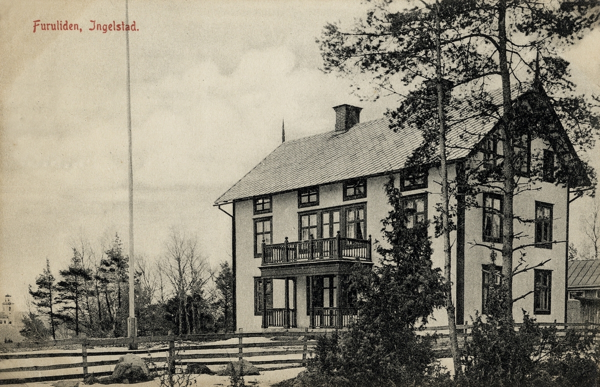 Villa Furuliden, Ingelstad, 1907. I bakgrunden till vänster skymtar Östra Torsås kyrka.