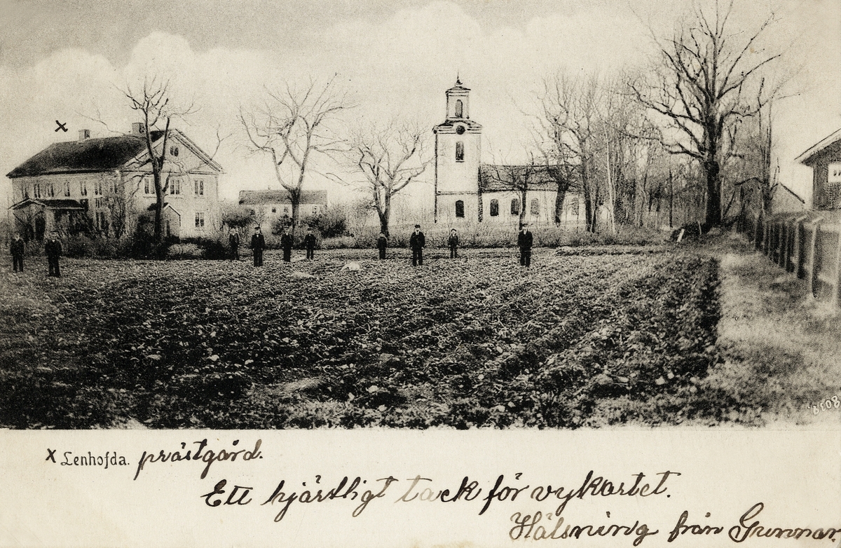 Lenhovda kyrka och prästgård, 1910.