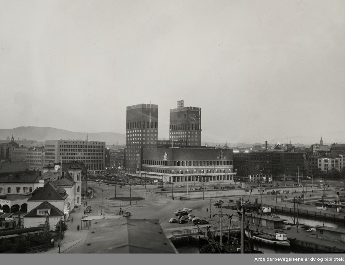Oslo Rådhus. Udatert. 1950-tallet
