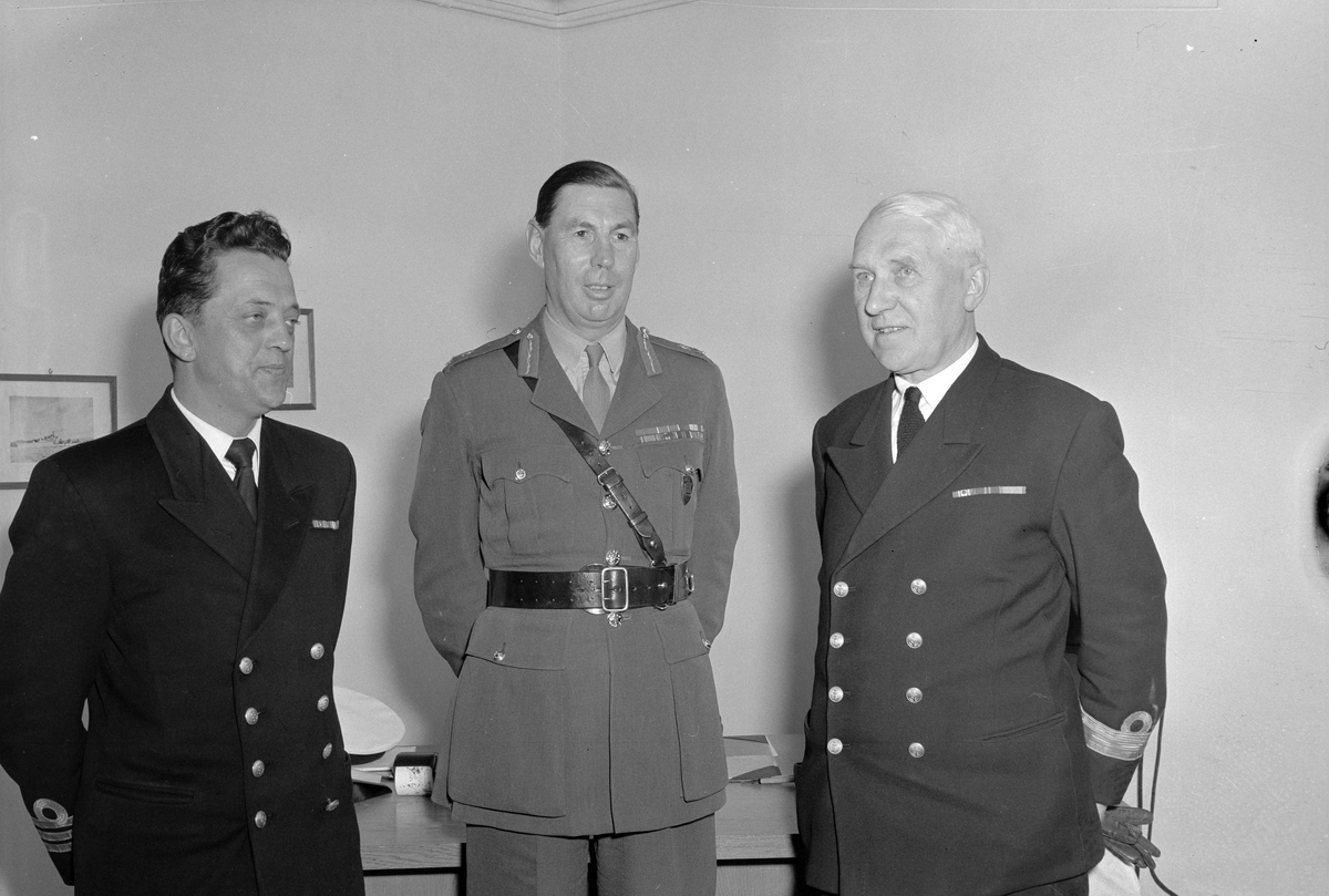 Natosjef for Nordavsnittet, generalløytnant Sir Cecil Sugden på besøk i Trondheim