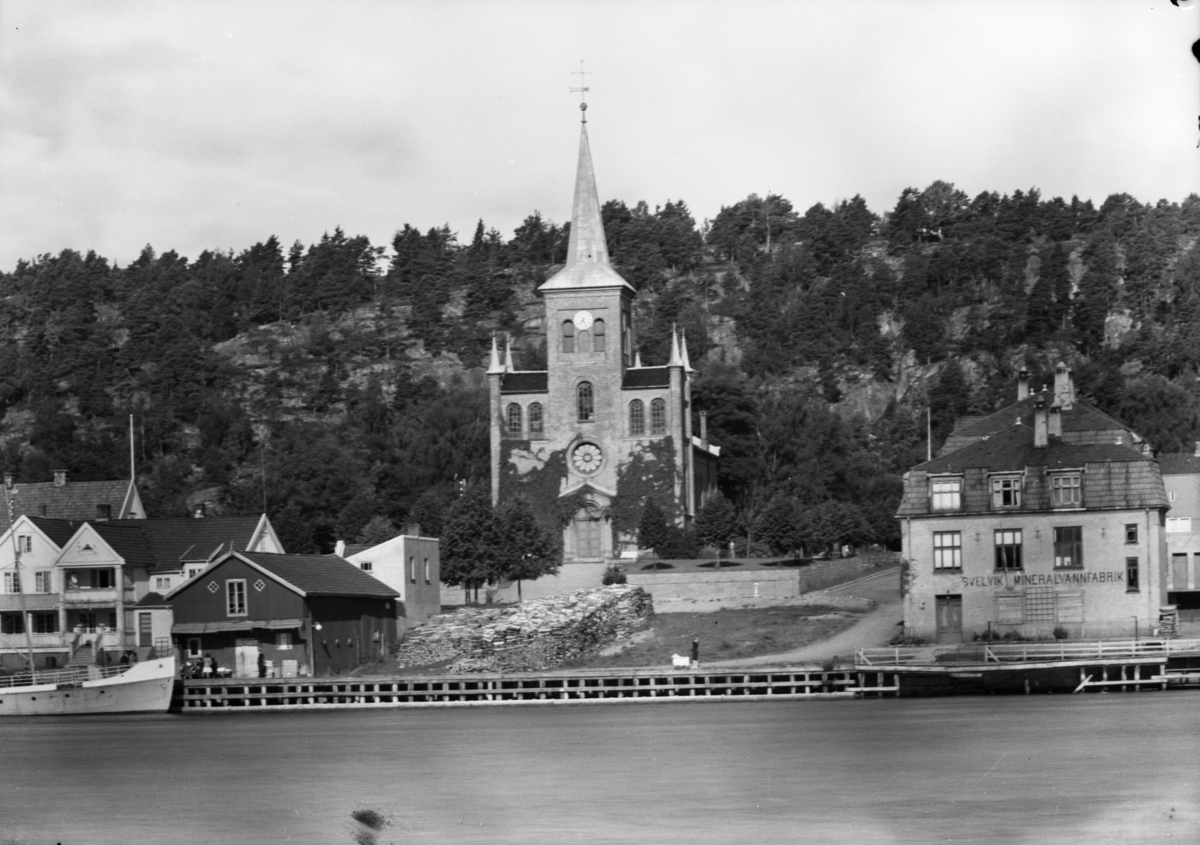 Kirken i Svelvik