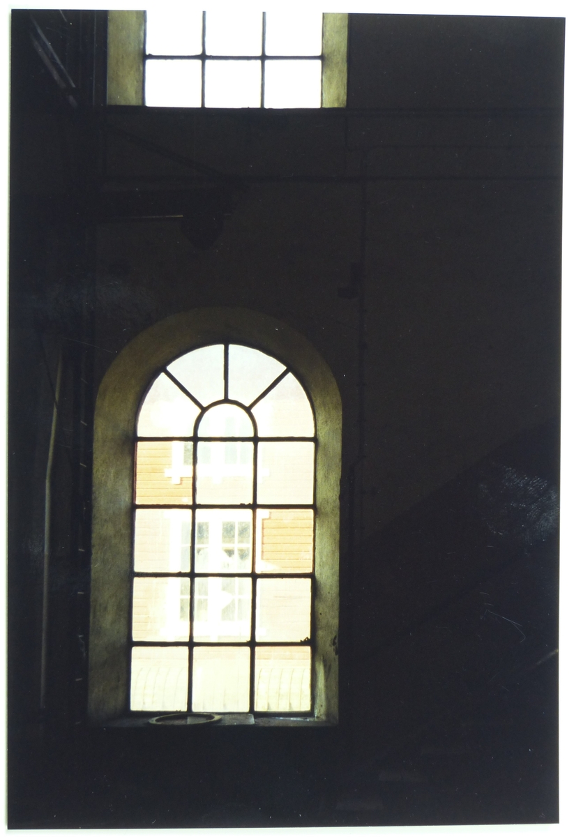 Maskinverkstadens fönster, symbolen för Forsviks bruk.