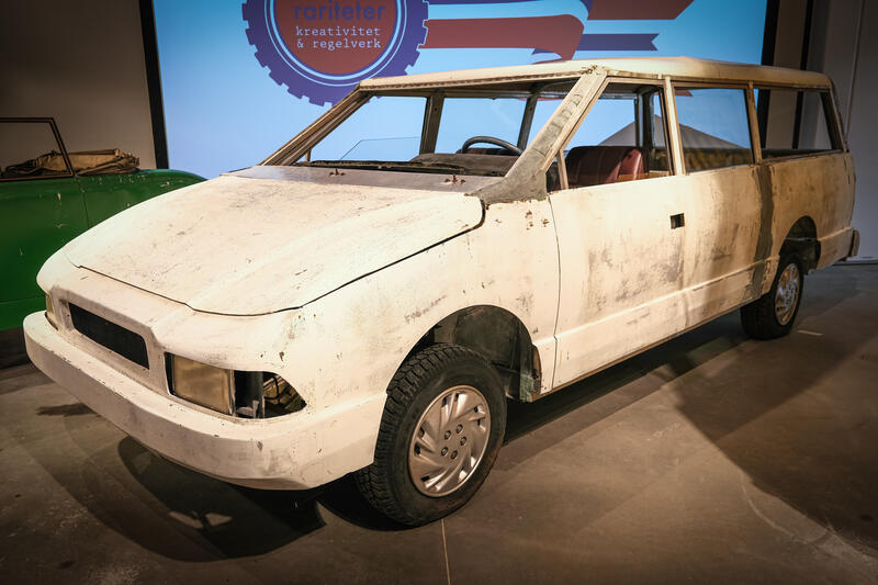 Drammensbilen stilt ut på Norsk kjøretøyhistorisk museum