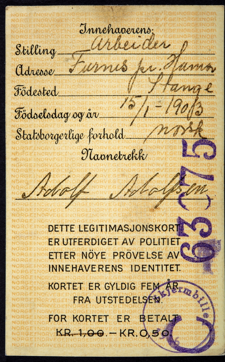 Legetimasjonskort fra krigen. Baksiden av legetimasjonskortet til Adolf Adolfsen, Furnes. Krigs ID, identifikasjonskort