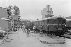Persontog fra Hamar til Røros med dieselmotorvogner type BM 