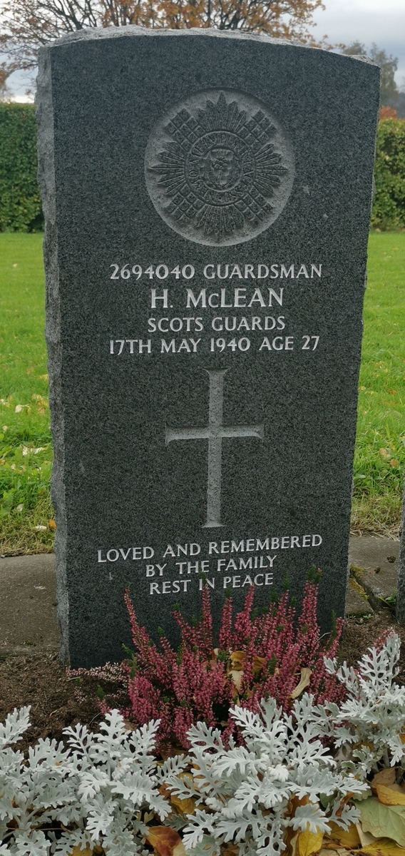 Houston McLean (d. 1940). Britisk krigsgrav på Mo kirkegård, Mo i Rana.
