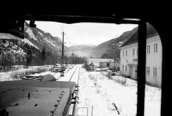 Utsikt fra lokomotiv Rjukanbanen, ved Ingolfsland stasjon.
