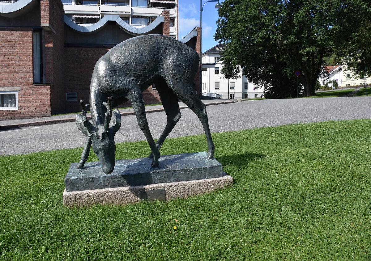 Råbukk [Kunst i offentlig rom]