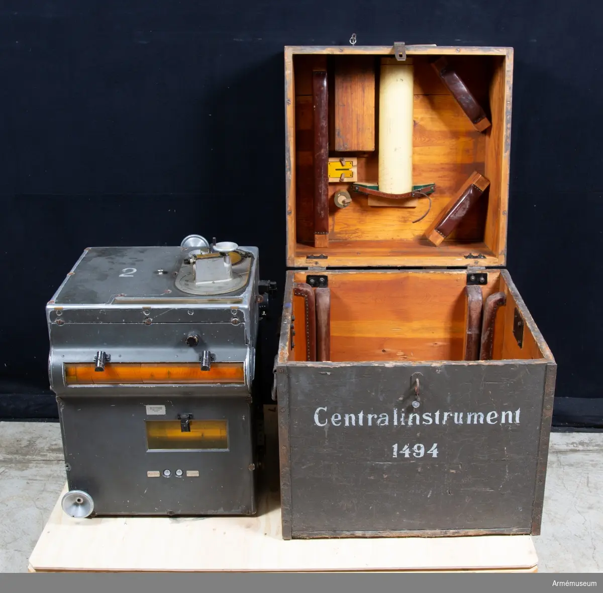 Grupp F III.
Centralinstrument nr 1494, i låda.