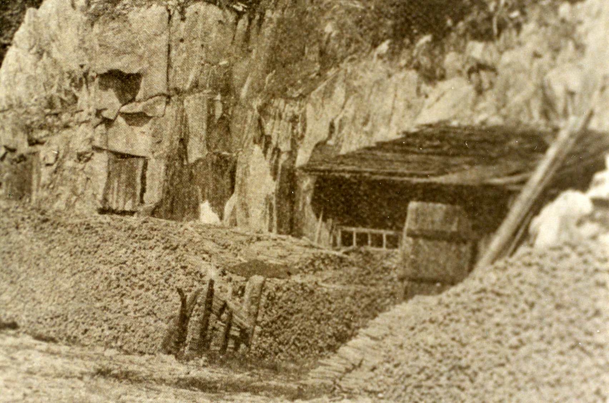 Havlvtekkja i steinberget, Brunåsli 1916