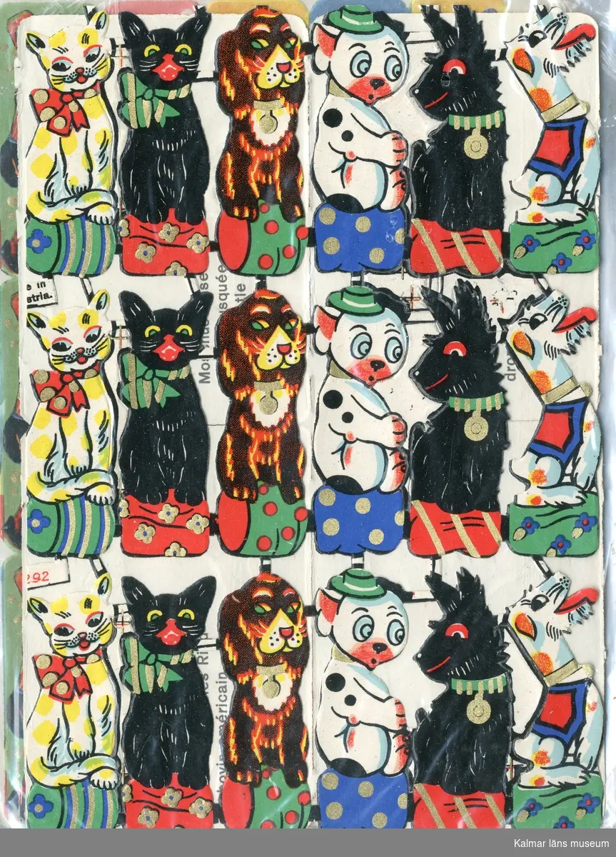 Tecknade katter och hundar. Sex olika figurer, tre av varje.