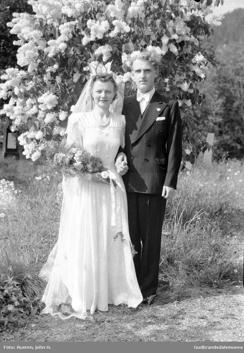 Brudepar. Ågot og Ole Myrhe 21.6.1947